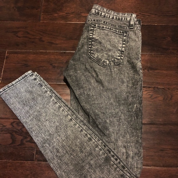 Forever 21 Skinny Jeans - Picture 1 of 2